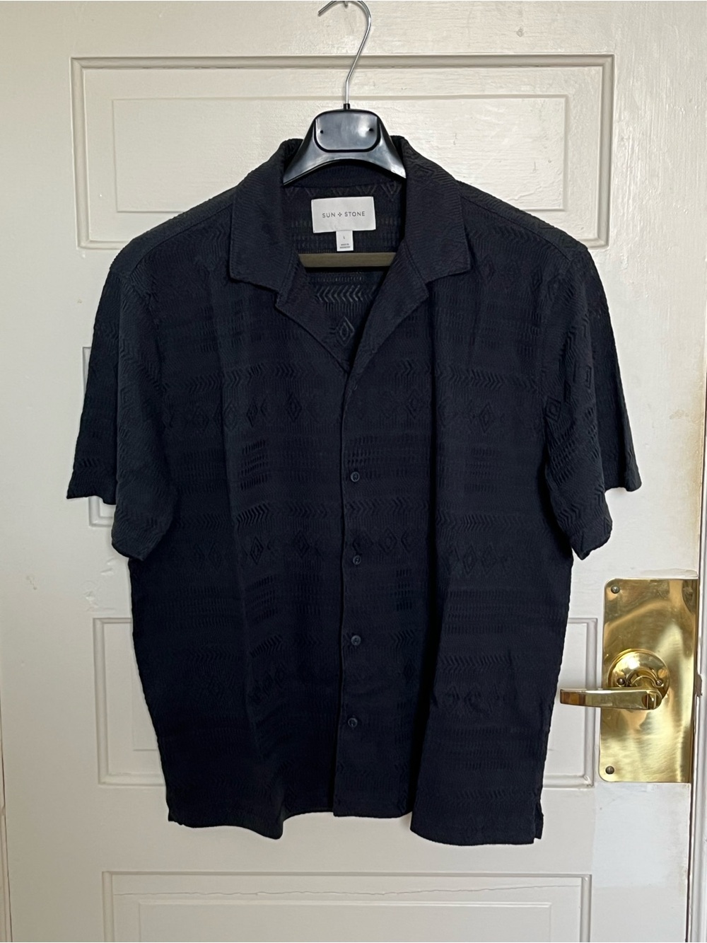 Sun + Stone camp shirt nwot